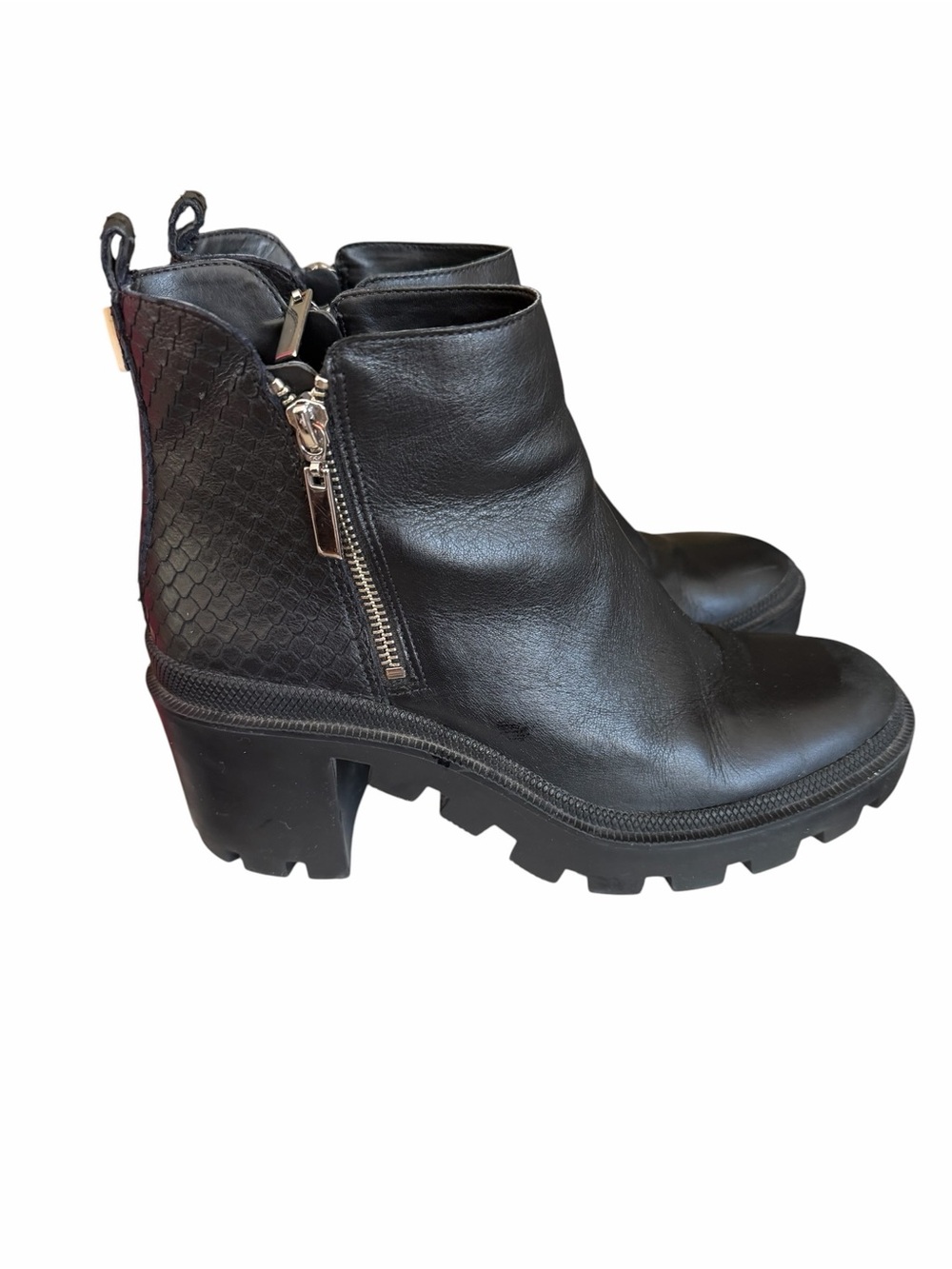 Gianni Bini Black Chunky Heel Lug Sole Ankle Moto Boots Women's Size 8.5